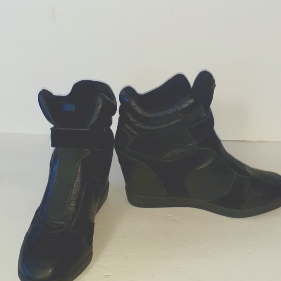 DKNY women's ankle boots - Picture 5 of 8